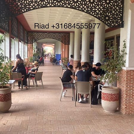 Riad Nezha Avec Jacuzzi Et 3 Piscines Au Coeur De Маракеш Екстериор снимка