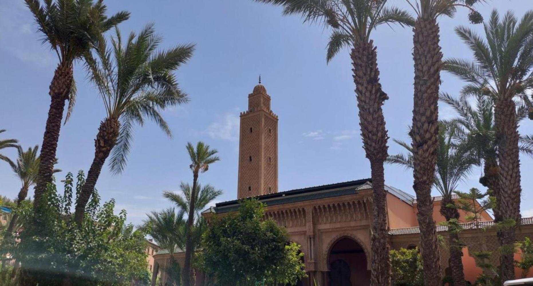 Riad Nezha Avec Jacuzzi Et 3 Piscines Au Coeur De Маракеш Екстериор снимка