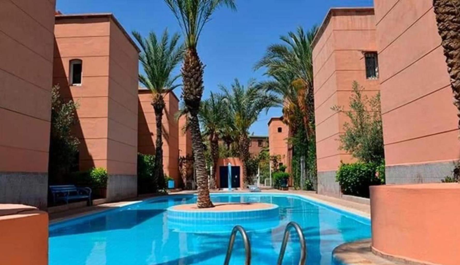 Riad Nezha Avec Jacuzzi Et 3 Piscines Au Coeur De Маракеш Екстериор снимка