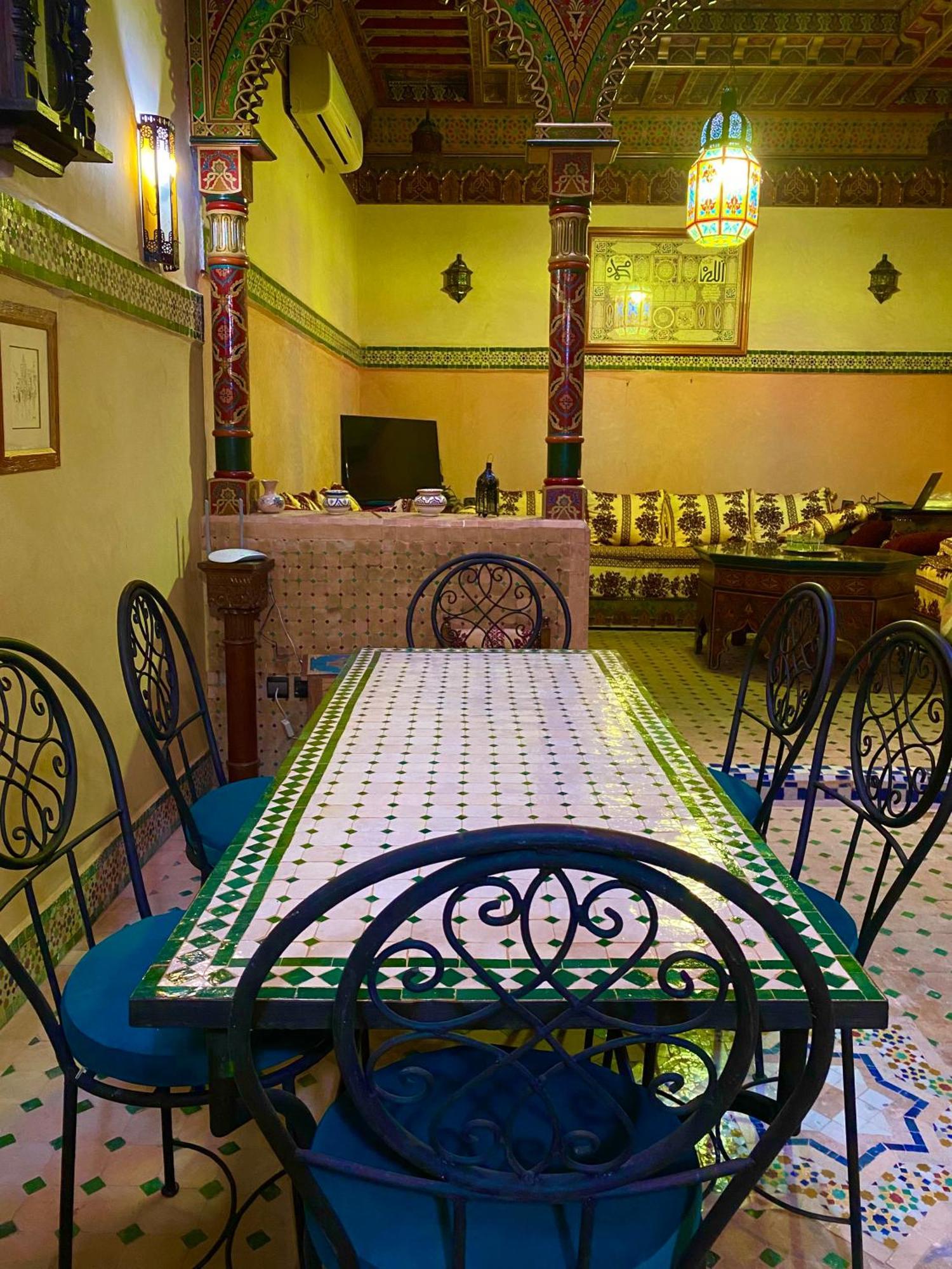 Riad Nezha Avec Jacuzzi Et 3 Piscines Au Coeur De Маракеш Екстериор снимка