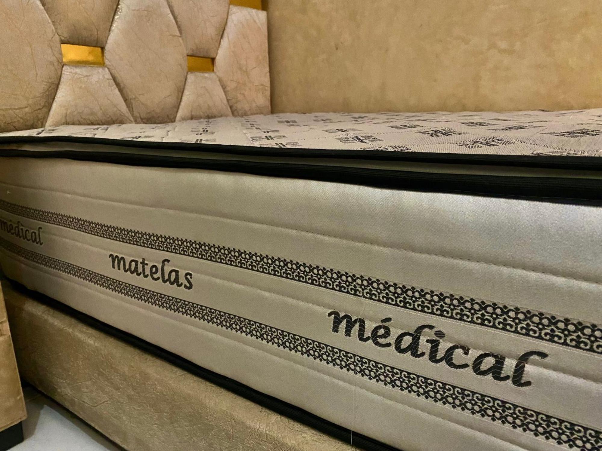 Riad Nezha Avec Jacuzzi Et 3 Piscines Au Coeur De Маракеш Екстериор снимка