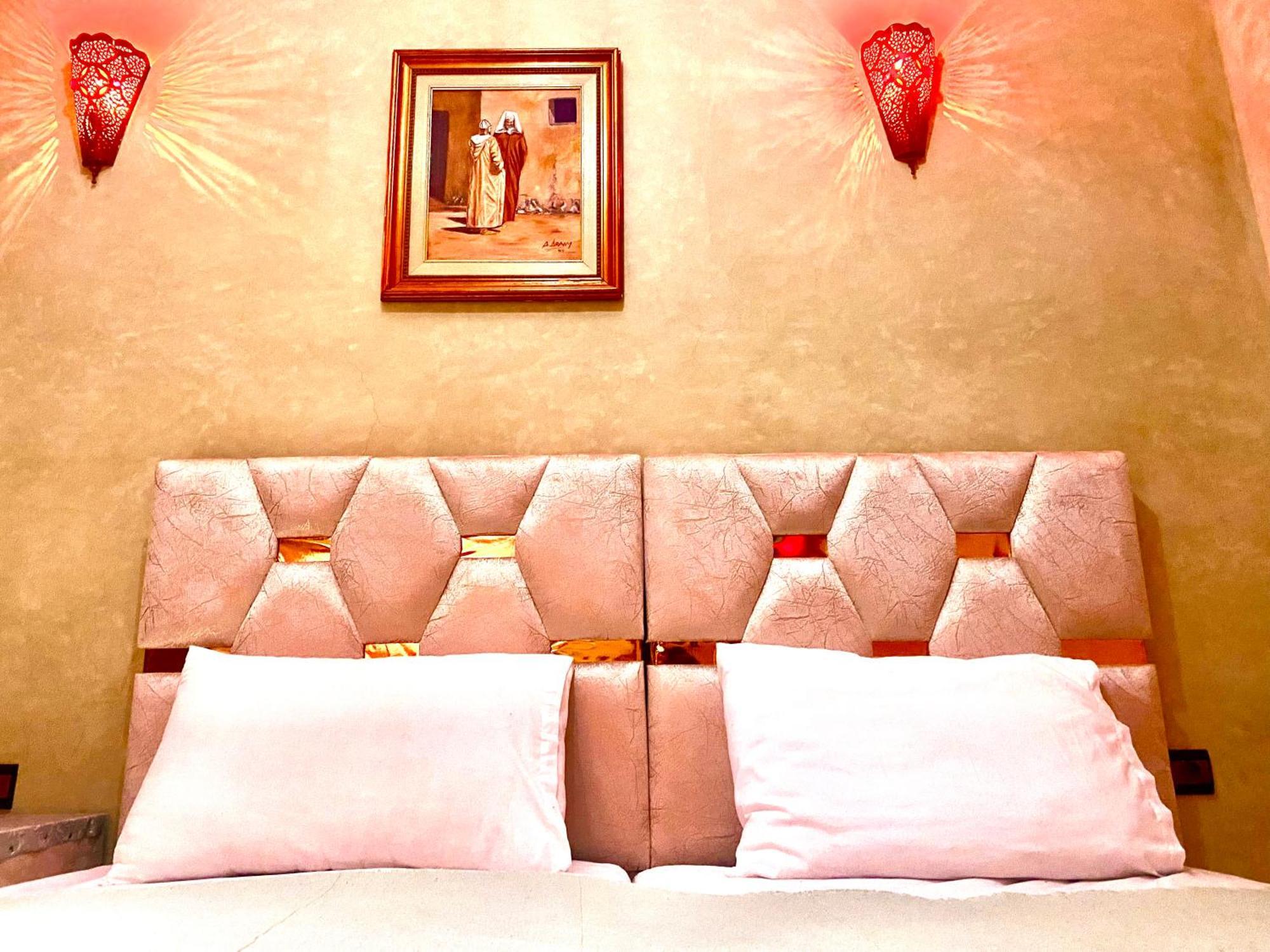 Riad Nezha Avec Jacuzzi Et 3 Piscines Au Coeur De Маракеш Екстериор снимка