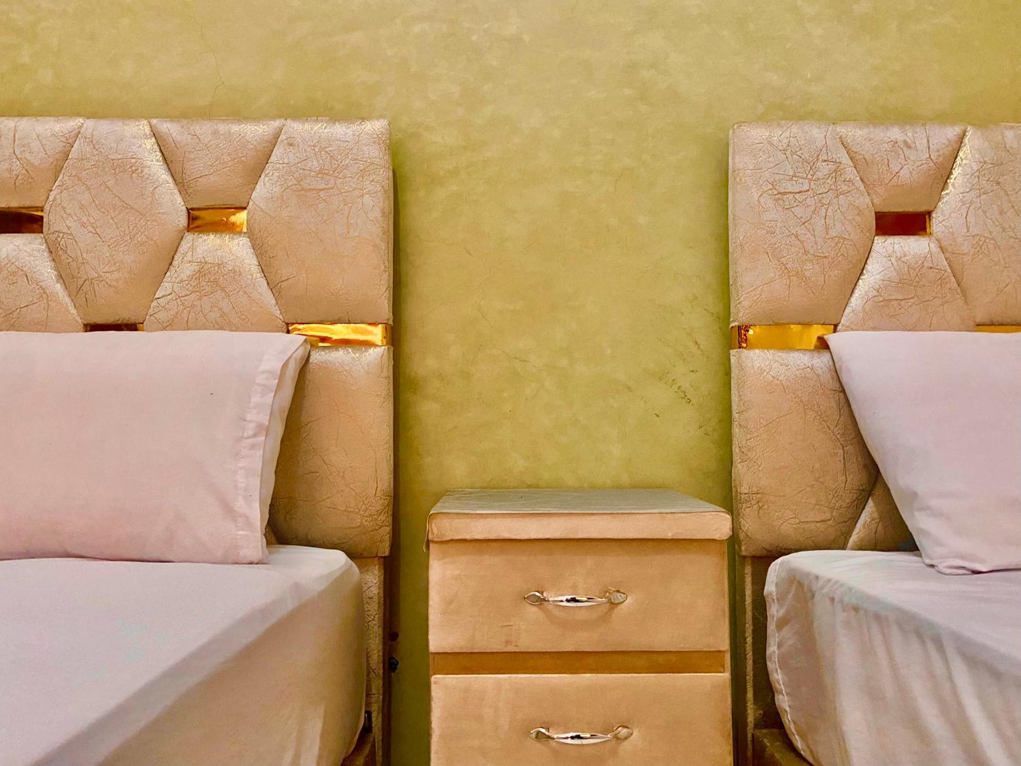 Riad Nezha Avec Jacuzzi Et 3 Piscines Au Coeur De Маракеш Екстериор снимка