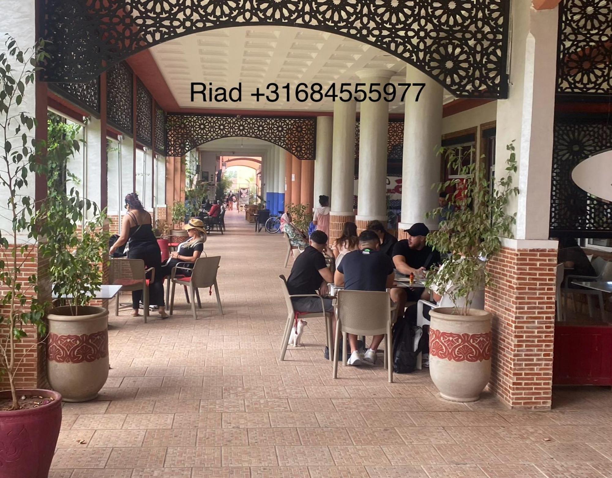 Riad Nezha Avec Jacuzzi Et 3 Piscines Au Coeur De Маракеш Екстериор снимка