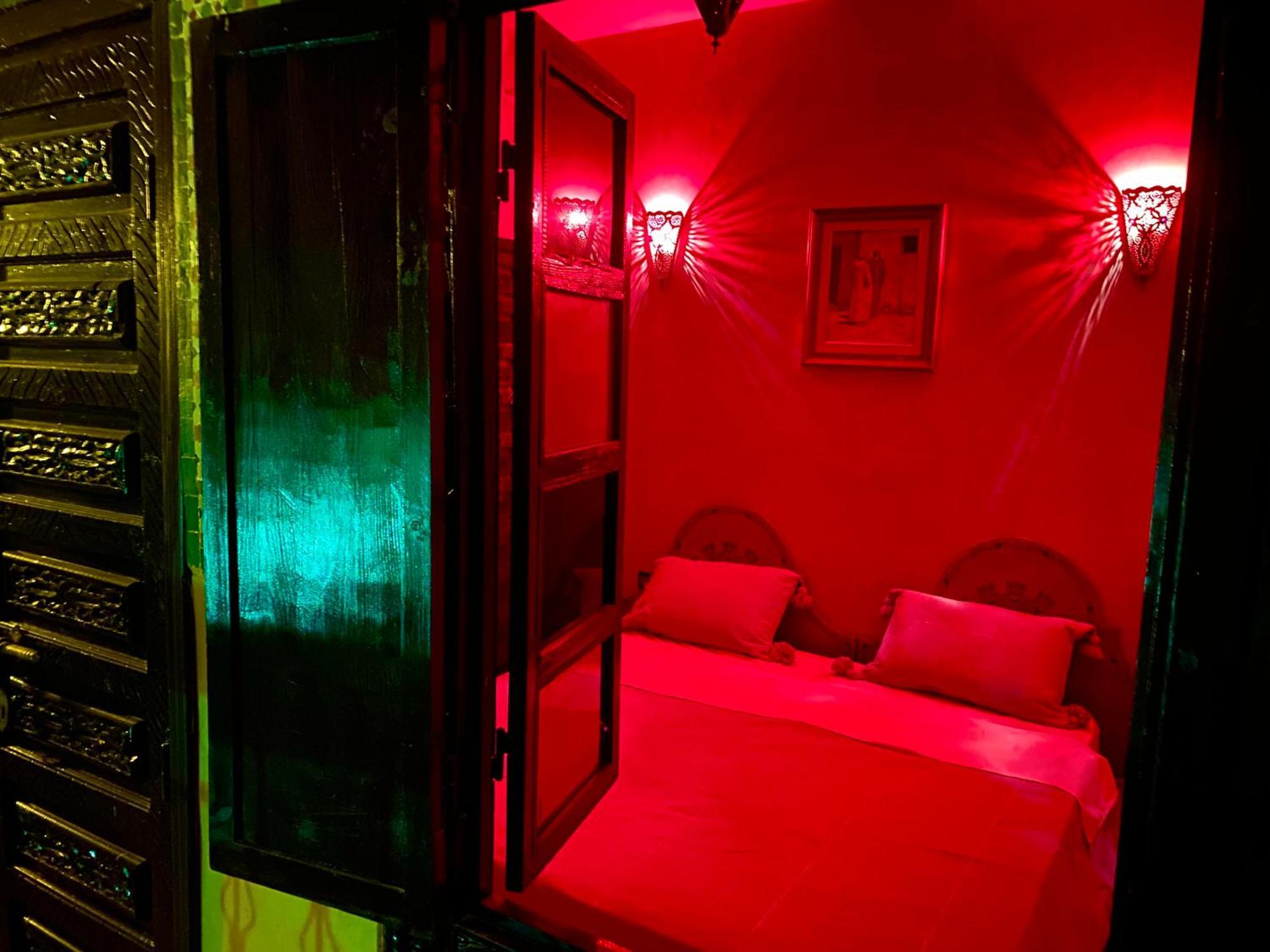 Riad Nezha Avec Jacuzzi Et 3 Piscines Au Coeur De Маракеш Екстериор снимка