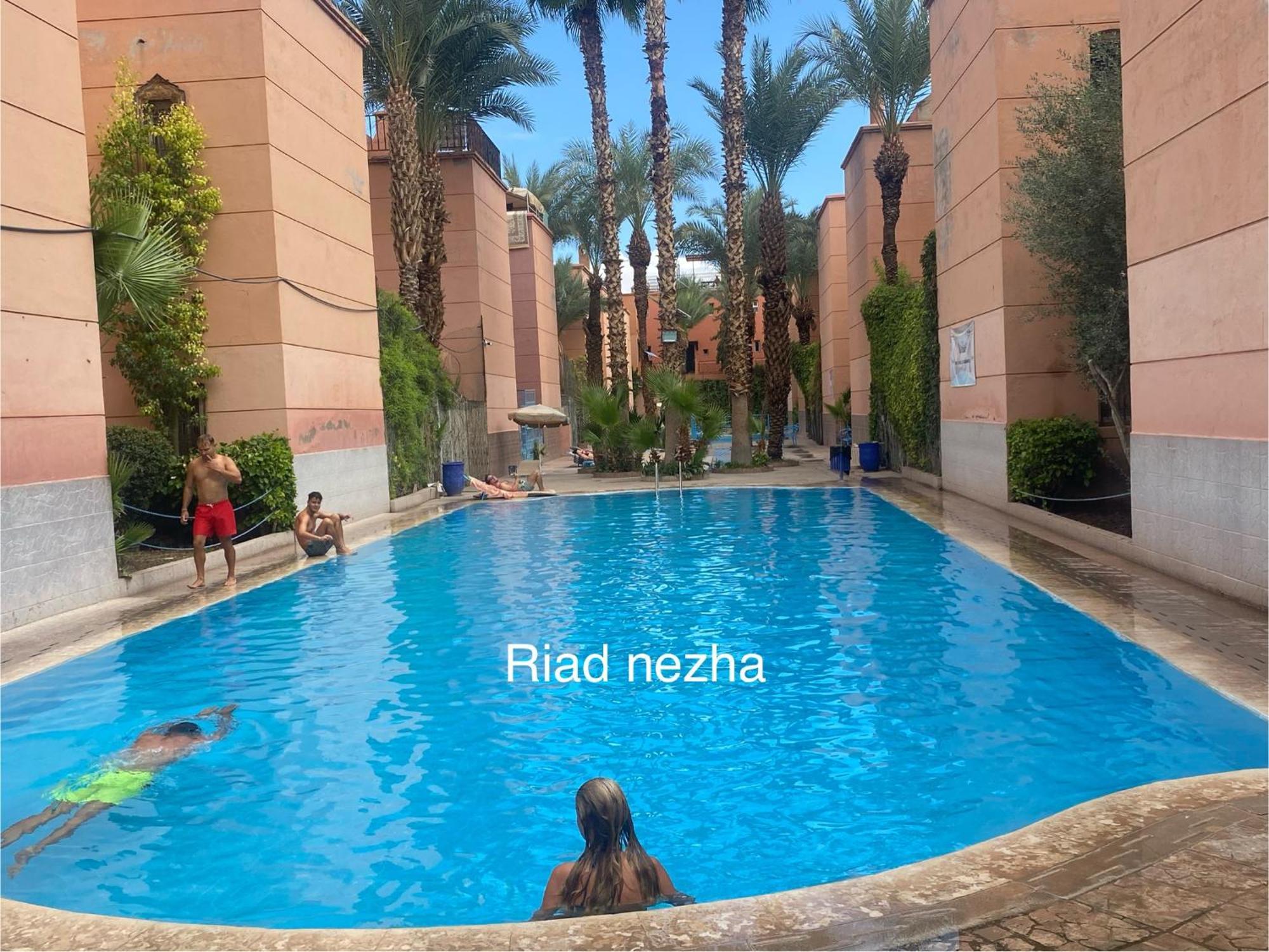 Riad Nezha Avec Jacuzzi Et 3 Piscines Au Coeur De Маракеш Екстериор снимка